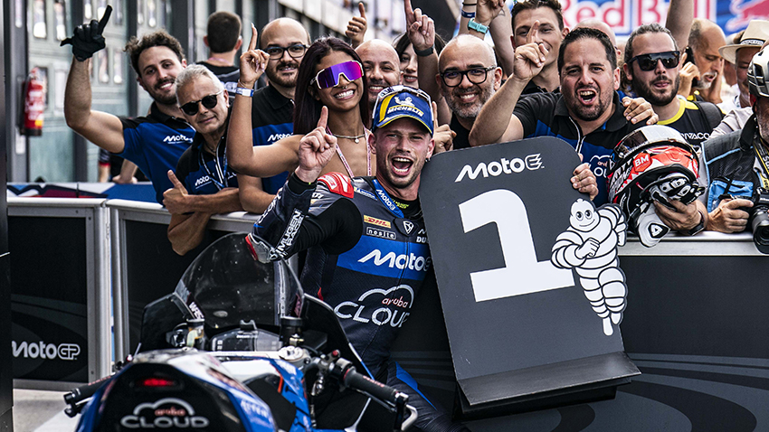 Articolo_Misano_ArubaCloud_MotoE.jpg
